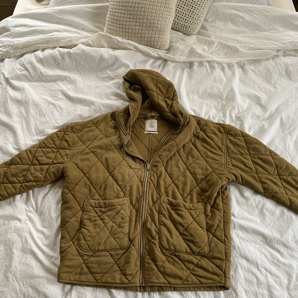 zippered hoody